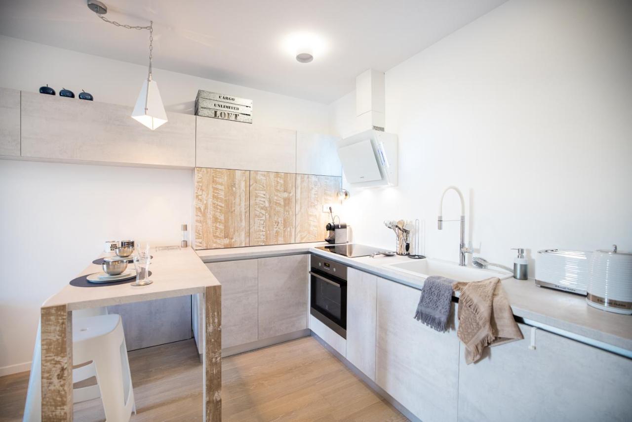 Island View Luxury Apartments Zadar Exterior photo